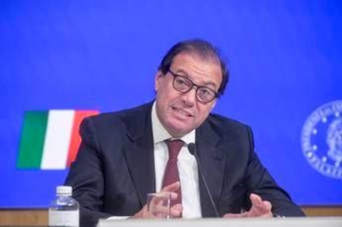 Fisco, ok decreto correttivo. Leo: "Va incontro a imprese e Terzo Settore"