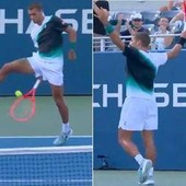 Cobolli show, il colpo del torneo agli US Open Cobolli show, il colpo del torneo agli US Open