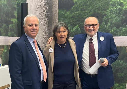 L’IGT Toscana cambia denominazione e apre alla produzione di vini spumanti L’IGT Toscana cambia denominazione e apre alla produzione di vini spumanti