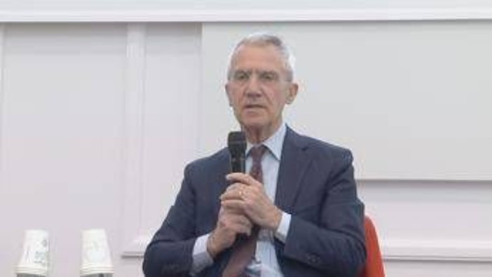 Cdp, Guiso: "L'Italia non innova, se non si innova non si investe e il risparmio cala"