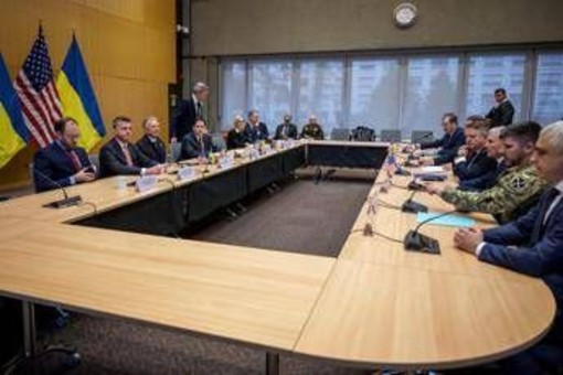 Ucraina-Usa, &quot;progressi&quot; su piano Trump. Europa prepara controproposta