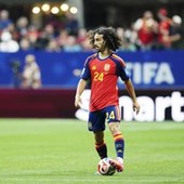 Spagna-Austria, gol annullato a Cucurella per fallo su portiere: cosa è successo