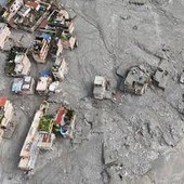 Alluvione in Nepal e Tibet, i morti sono più di 1.100 Alluvione in Nepal e Tibet, i morti sono più di 1.100