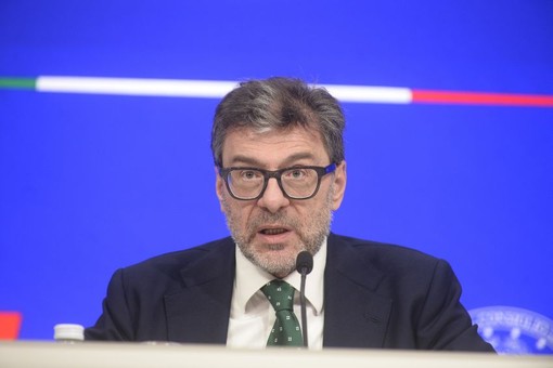 Giorgetti “Dimissioni? A me interessa il prodotto finale” Giorgetti “Dimissioni? A me interessa il prodotto finale”