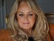 Bonnie Tyler fuori dal coma: la cantante resta in terapia intensiva, annullati i concerti estivi Bonnie Tyler fuori dal coma: la cantante resta in terapia intensiva, annullati i concerti estivi
