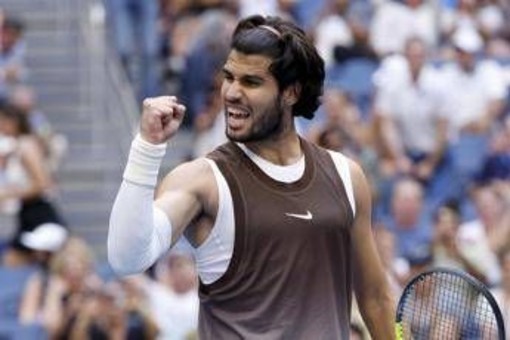 Us Open, Alcaraz si sbarazza di Paul in tre set e vola ai quarti