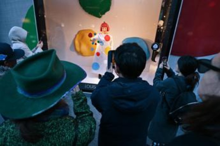 Morta Yayoi Kusama, addio all'avanguardista giapponese regina dei pois Morta Yayoi Kusama, addio all'avanguardista giapponese regina dei pois