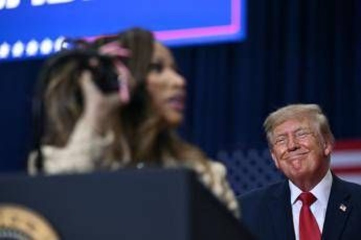 Trump 'apre' a Nicki Minaj portavoce della Casa Bianca: "Buona idea, ci penserò" Trump 'apre' a Nicki Minaj portavoce della Casa Bianca: "Buona idea, ci penserò"