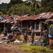 Resta alta la tensione tra Cambogia e Thailandia, scontri e morti al confine Resta alta la tensione tra Cambogia e Thailandia, scontri e morti al confine