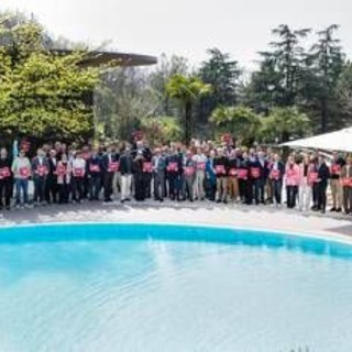 Consegnate da Metro Italia le targhe ufficiali della Guida Michelin 2026 ai ristoranti lombardi