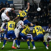 Poker della Juve, vince 4-1 a Parma con doppietta di Bremer Poker della Juve, vince 4-1 a Parma con doppietta di Bremer