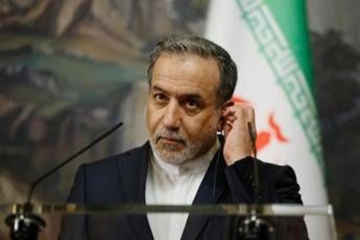 Iran-Usa, quarto round di colloqui sul nucleare. Teheran: &quot;Su uranio disposti a rallentare&quot;