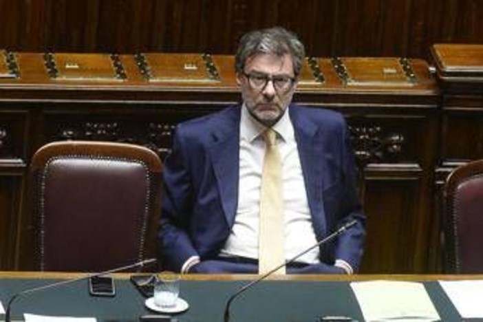 Manovra, il riscatto della laurea frena il governo: si cerca l'intesa sulle pensioni