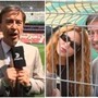 Mondiali, giornalista abbandona la diretta per... un selfie con Shakira Mondiali, giornalista abbandona la diretta per... un selfie con Shakira