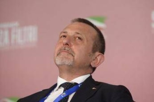 Delmastro si dimette: "Ho commesso una leggerezza" Delmastro si dimette: "Ho commesso una leggerezza"