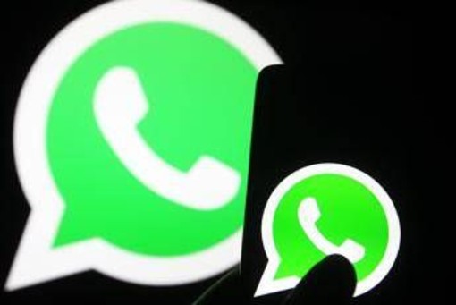 Intelligenza artificiale su Whatsapp, Ue invia indagine antitrust Intelligenza artificiale su Whatsapp, Ue invia indagine antitrust