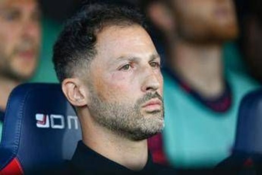 Serie A, le decisioni del Giudice sportivo: squalifica di due giornate a Tedesco, inibizione per Saputo
