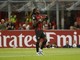 Milan-Bari, Leao gol e infortunio: match dura 17 minuti
