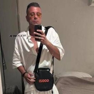 Dj morto a Ibiza, il padre: &quot;È stato legato e malmenato, ora giustizia&quot;