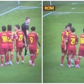 Roma, maxi lite in amichevole: Cristante rimprovera Soulé e interviene... Dybala Roma, maxi lite in amichevole: Cristante rimprovera Soulé e interviene... Dybala