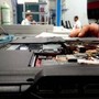 Riparare invece di sostituire: il nuovo valore della tecnologia Riparare invece di sostituire: il nuovo valore della tecnologia