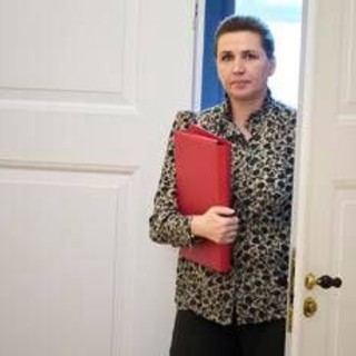 Groenlandia, Danimarca a Trump: "Pronti a dialogo ma nel rispetto integrità territoriale" Groenlandia, Danimarca a Trump: "Pronti a dialogo ma nel rispetto integrità territoriale"