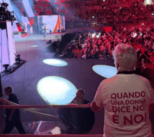 'Una nessuna centomila' all'Arena di Verona ci ricorda che "quando una donna dice no, è no" 'Una nessuna centomila' all'Arena di Verona ci ricorda che "quando una donna dice no, è no"