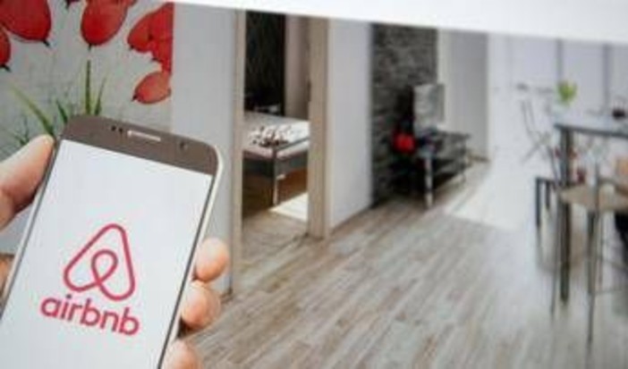 Turismo, Airbnb amplia la sua offerta Turismo, Airbnb amplia la sua offerta