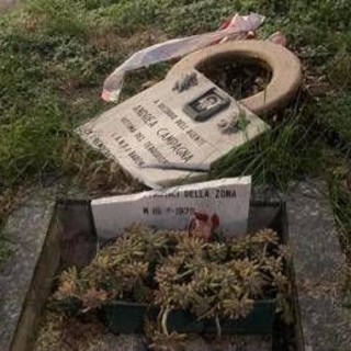 Maurizio Campagna: "Targa per mio fratello vandalizzata una vigliaccata" Maurizio Campagna: "Targa per mio fratello vandalizzata una vigliaccata"