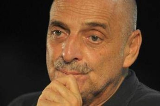 Emilio Fede, Brosio: &quot;Mi tirò una macchina da scrivere...&quot;