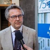 Ai, neurochirurgo Barbagallo: "Aiuta ma non sostituisce l'esperienza clinica" Ai, neurochirurgo Barbagallo: "Aiuta ma non sostituisce l'esperienza clinica"