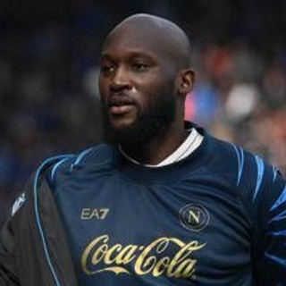 Napoli, Lukaku fuori rosa? L'attaccante non si presenta all'allenamento, il club: "Valutiamo provvedimenti" Napoli, Lukaku fuori rosa? L'attaccante non si presenta all'allenamento, il club: "Valutiamo provvedimenti"
