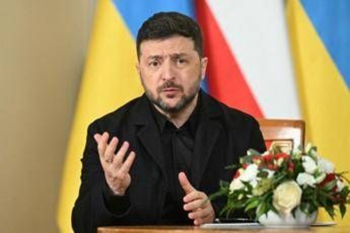 Ucraina, Zelensky e l'allarme: "Polonia nel mirino di Putin"