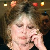 Brigitte Bardot ricoverata di nuovo, media: &quot;In ospedale da 10 giorni&quot;
