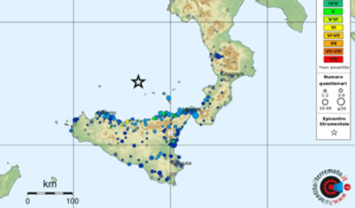 Terremoto in Sicilia, solo oggi 42 scosse nel Mar Tirreno Meridionale. L'Ingv: "Zona dalla pericolosità sismica alta" Terremoto in Sicilia, solo oggi 42 scosse nel Mar Tirreno Meridionale. L'Ingv: "Zona dalla pericolosità sismica alta"