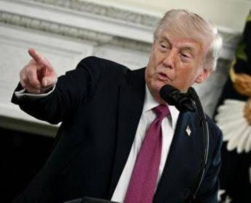 Trump boccia la risposta dell'Iran al piano Usa: "Totalmente inaccettabile"