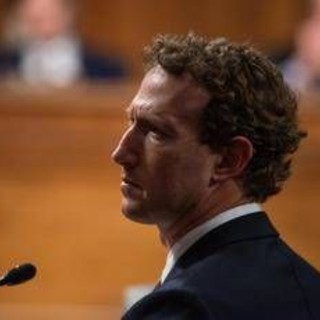 Meta e YouTube condannati nel processo perché creano dipendenza