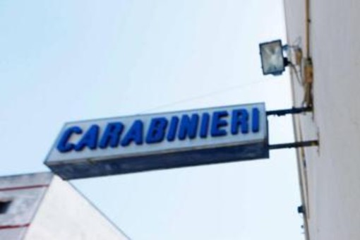 La Spezia, donna uccisa a coltellate dall'ex marito: lui aveva divieto avvicinamento