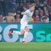 Ryanair provoca, il Genoa risponde: il battibecco social sul gol di De Bruyne