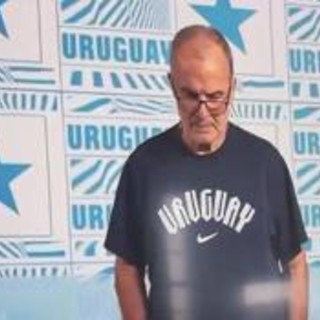 Uruguay, Bielsa protesta contro i 'nuovi' Mondiali