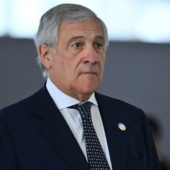 Tajani “Serve sistema di difesa Ue più efficace come strategia per la pace” Tajani “Serve sistema di difesa Ue più efficace come strategia per la pace”