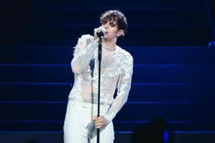 Achille Lauro show a San Siro, il concerto-evento va in onda stasera su Canale 5 Achille Lauro show a San Siro, il concerto-evento va in onda stasera su Canale 5