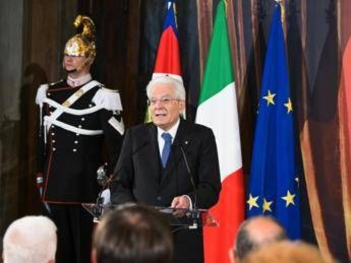 Crans Montana, presidente Svizzera Parmelin conferma a Mattarella stop invio fatture mediche alle famiglie