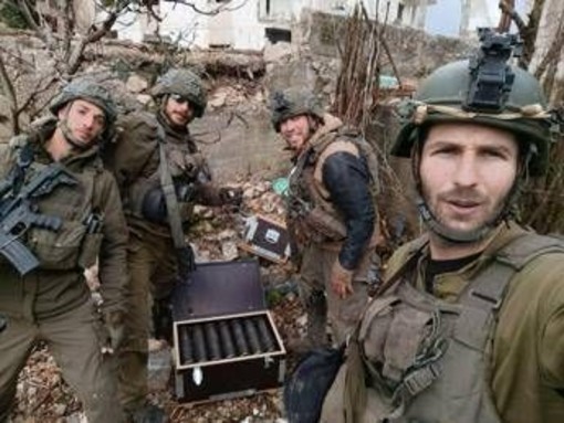 Attacco in Cisgiordania, grave il figlio dell'ambasciatore israeliano negli Stati Uniti Attacco in Cisgiordania, grave il figlio dell'ambasciatore israeliano negli Stati Uniti