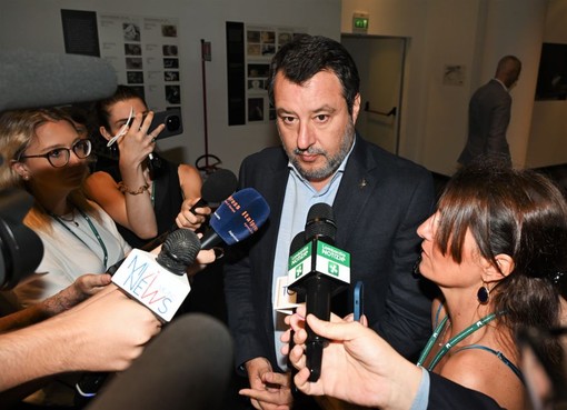 Immigrazione, Salvini “Revoca della cittadinanza per chi commette gravi reati”
