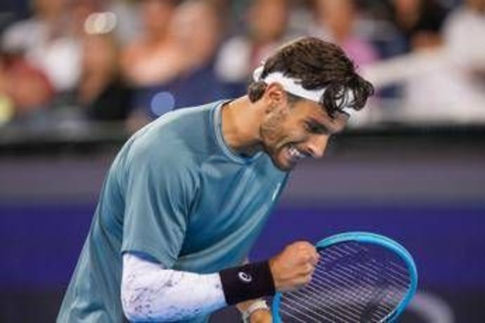 Atp Lione, Musetti batte Fritz 6-3, 6-4 in finale e vince un titolo dopo quattro anni Atp Lione, Musetti batte Fritz 6-3, 6-4 in finale e vince un titolo dopo quattro anni