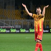 Cagliari-Lecce 0-2, tre punti salvezza per i salentini