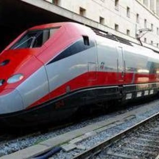 Treni alta velocità Roma-Firenze, stop nel weekend 11-12 aprile: cosa succede e perché cambia tutto Treni alta velocità Roma-Firenze, stop nel weekend 11-12 aprile: cosa succede e perché cambia tutto