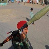 Yemen, gli Houthi conquistano Mayyun e attaccano base in Arabia Saudita: alta tensione nel Mar Rosso Yemen, gli Houthi conquistano Mayyun e attaccano base in Arabia Saudita: alta tensione nel Mar Rosso