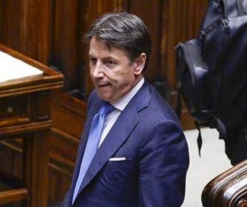 Ucraina, Conte: "Kiev nell'Ue? Rischio di squilibrio immane" Ucraina, Conte: "Kiev nell'Ue? Rischio di squilibrio immane"